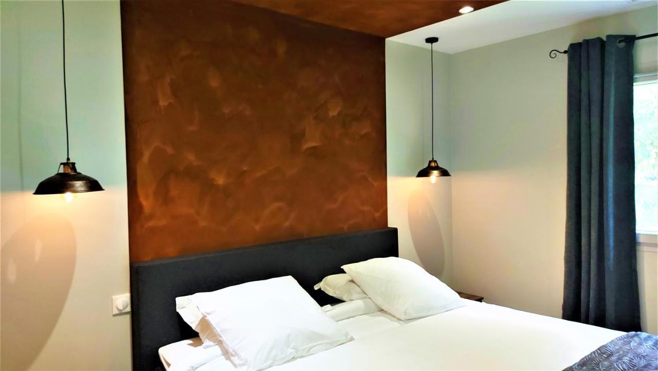 Gite Spa & Nature Saint-Chamassy Экстерьер фото